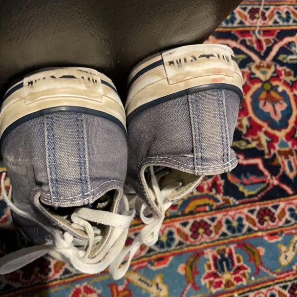 Converse - Picture 4 of 4